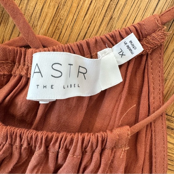 ASTR The Label XL Mid Cutout Sleeveless Maxi Dress Clay Brown Vacation Wedding - Picture 8 of 9